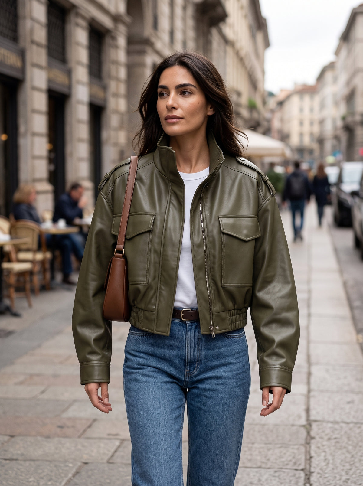 Atila | Chaqueta corta de piel sintética
