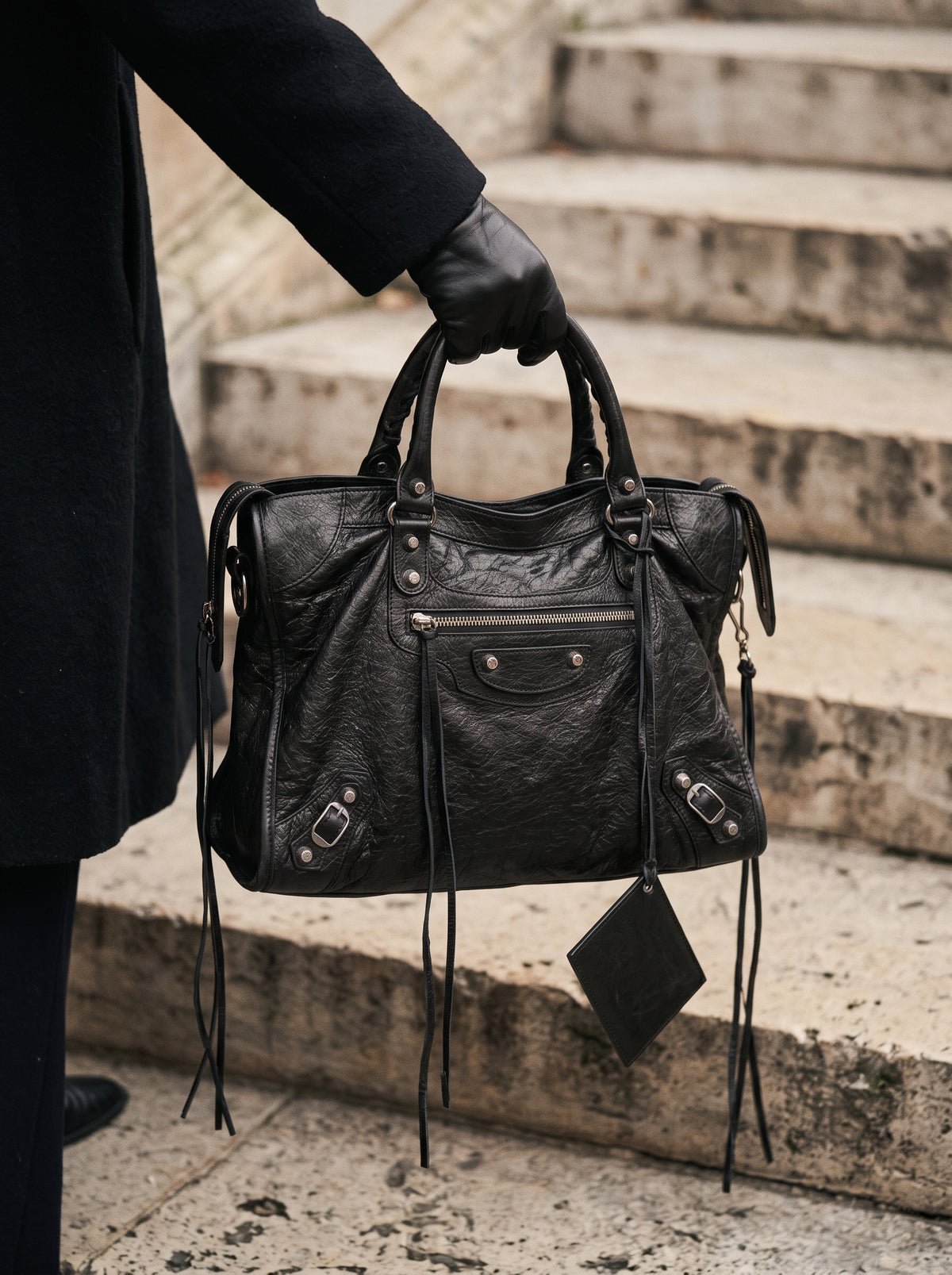 Antía | Bolso informal con remaches