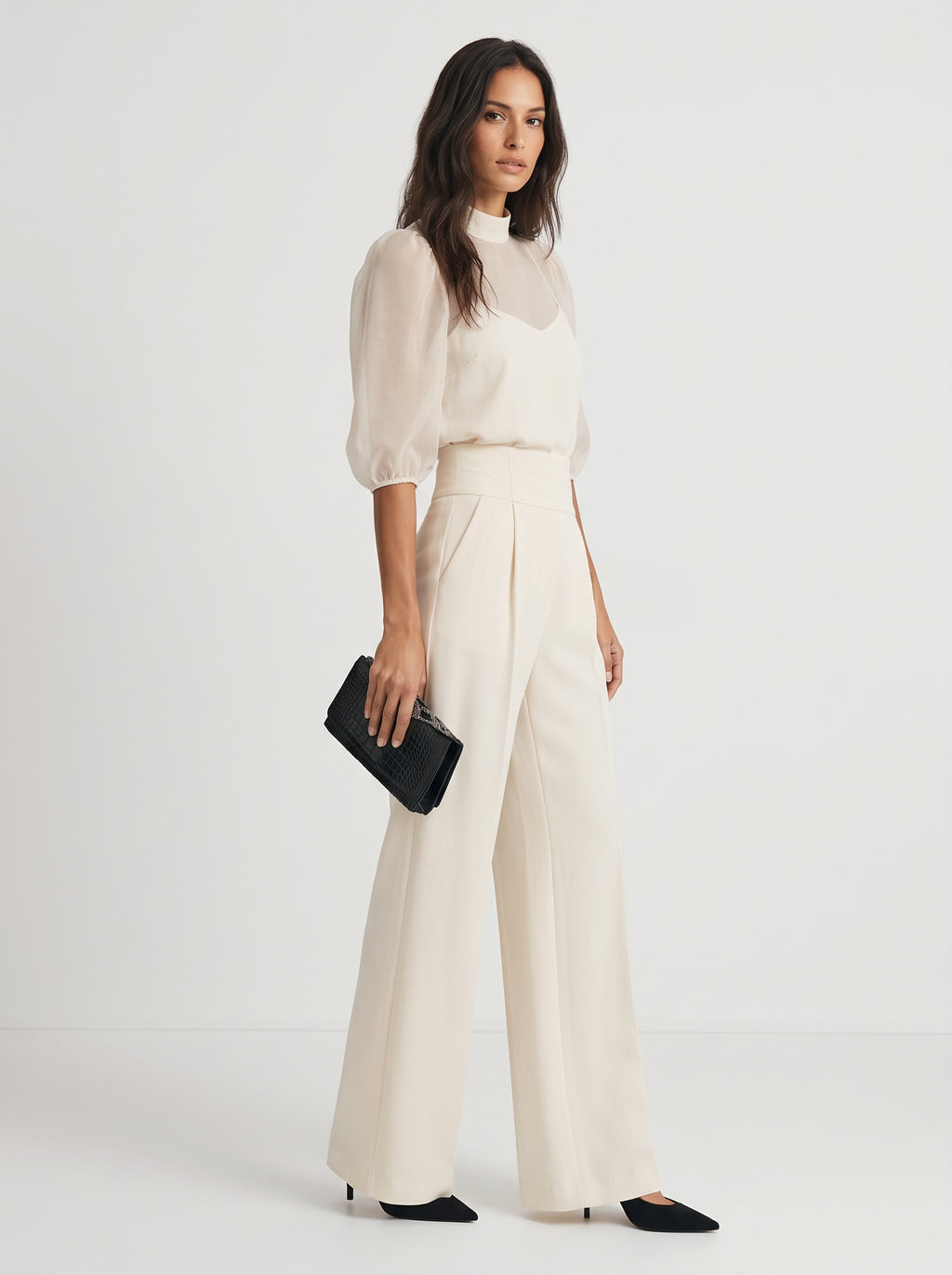 Verónica | Conjunto de tres piezas con top transparente y pantalón ancho