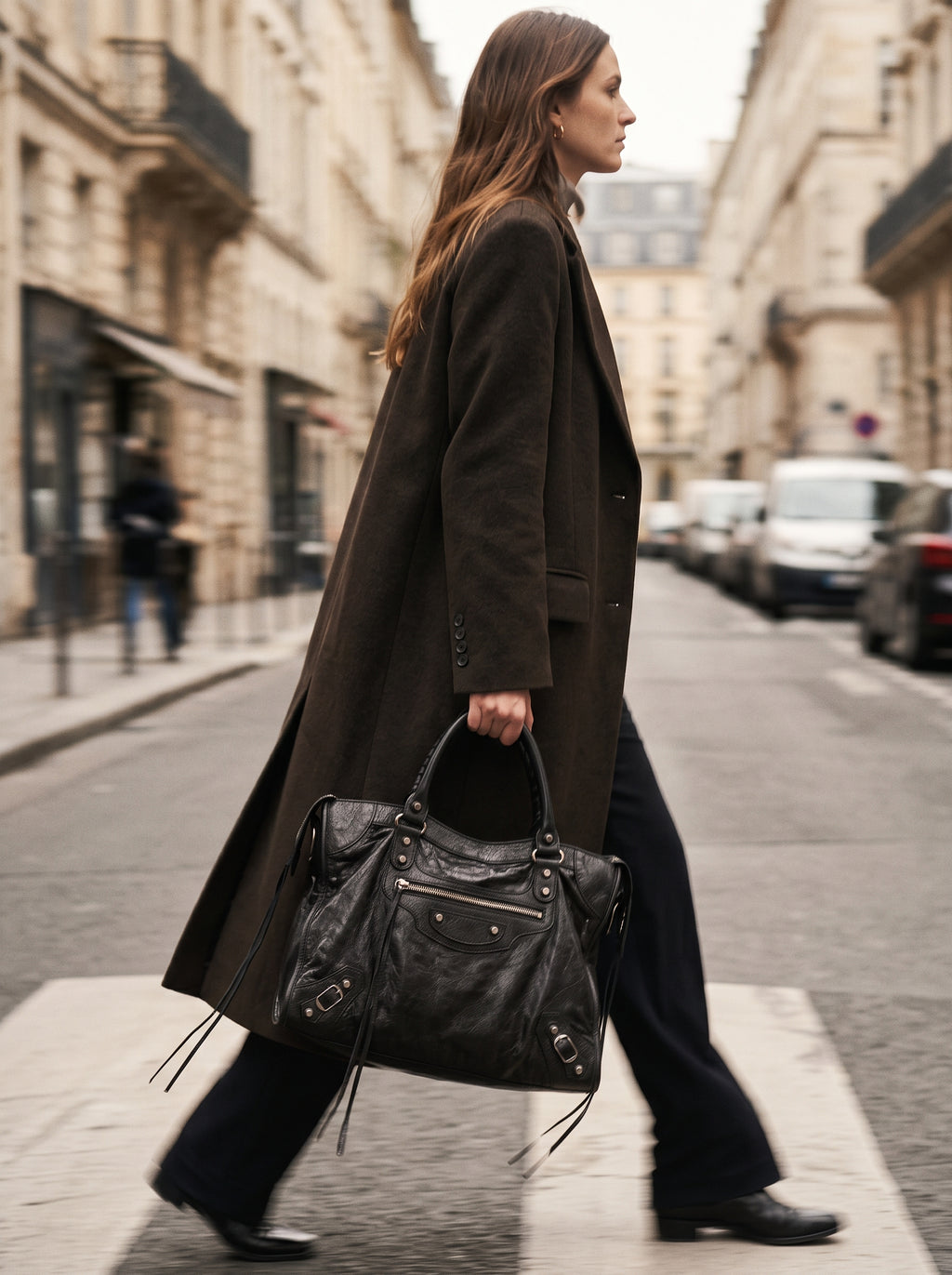 Antía | Bolso informal con remaches