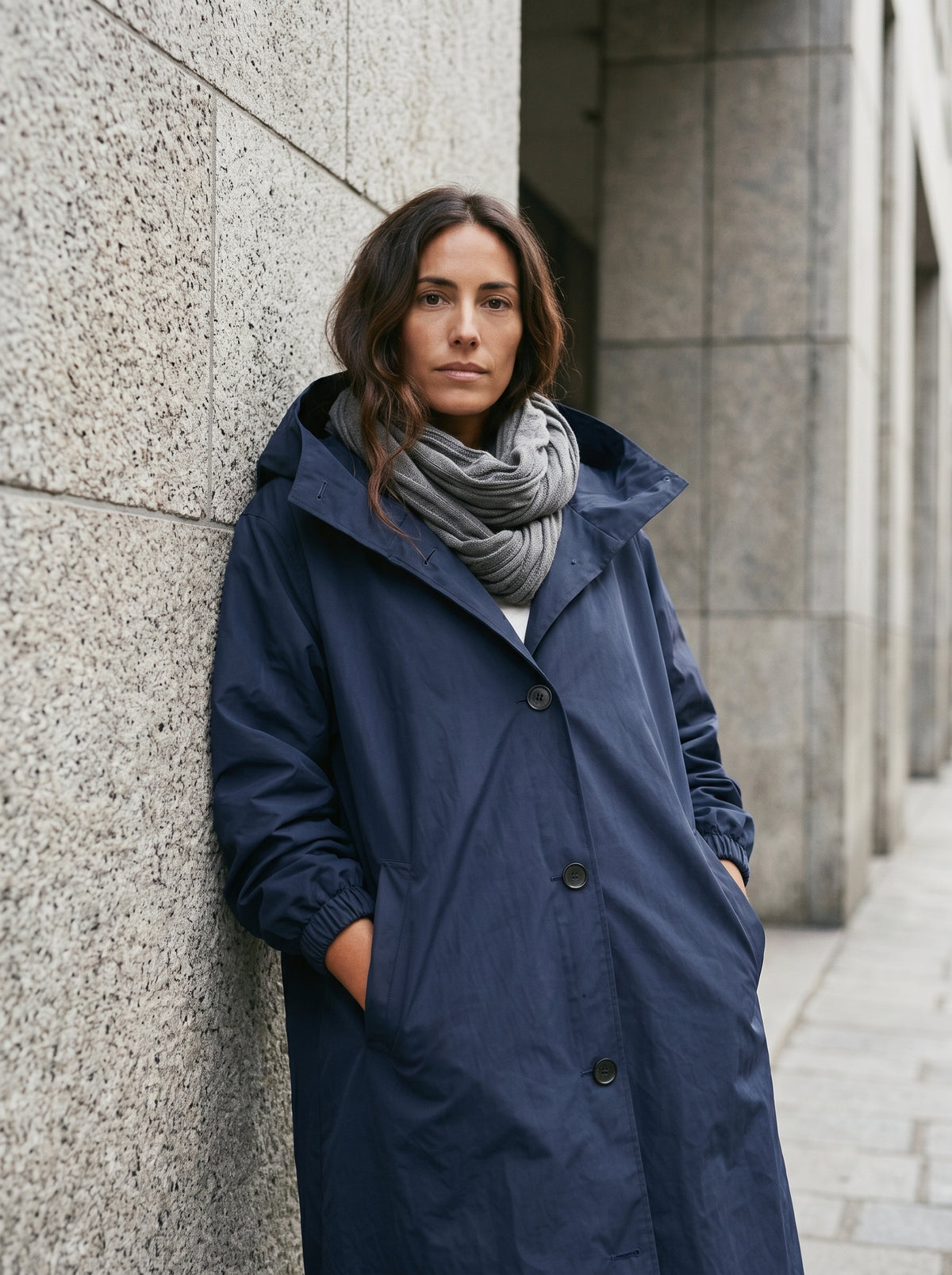 Miriam | Gabardina larga con capucha