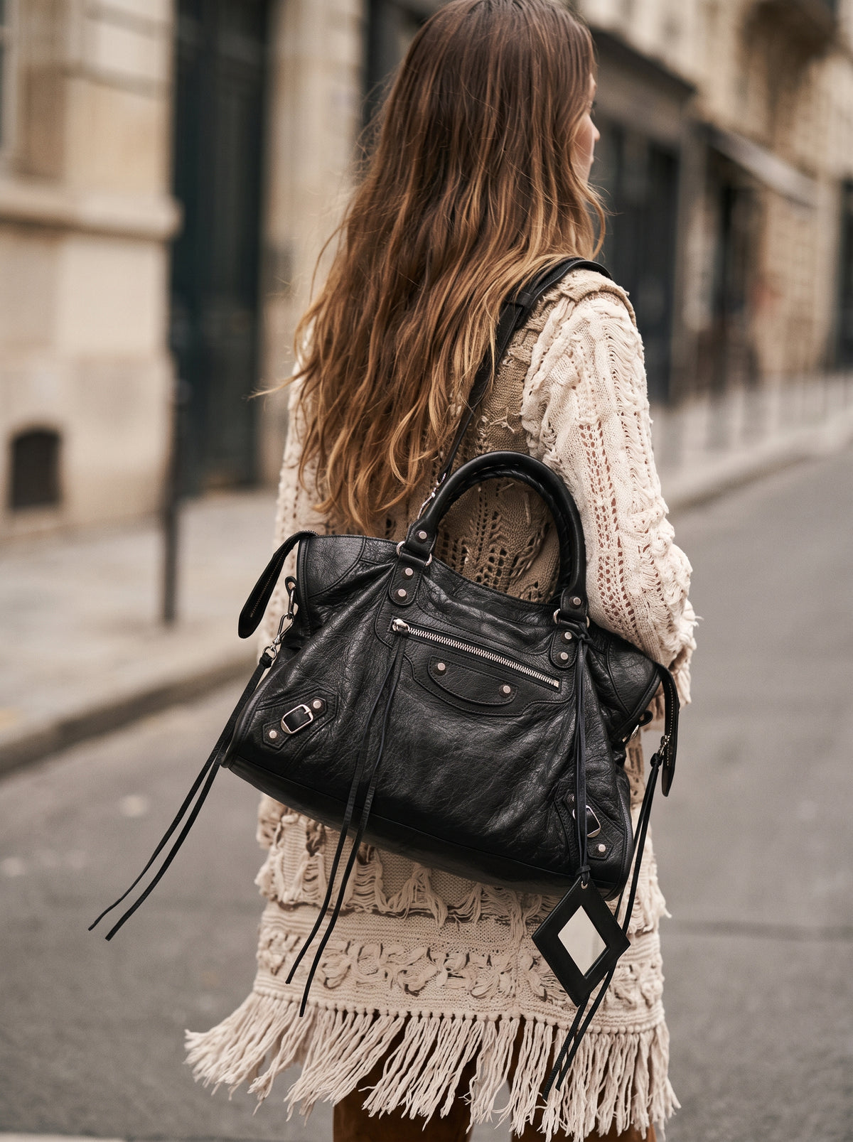 Antía | Bolso informal con remaches
